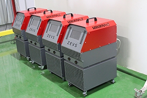 	Фото зарядно-разрядных устройств серии ZEVS-R для АКБ